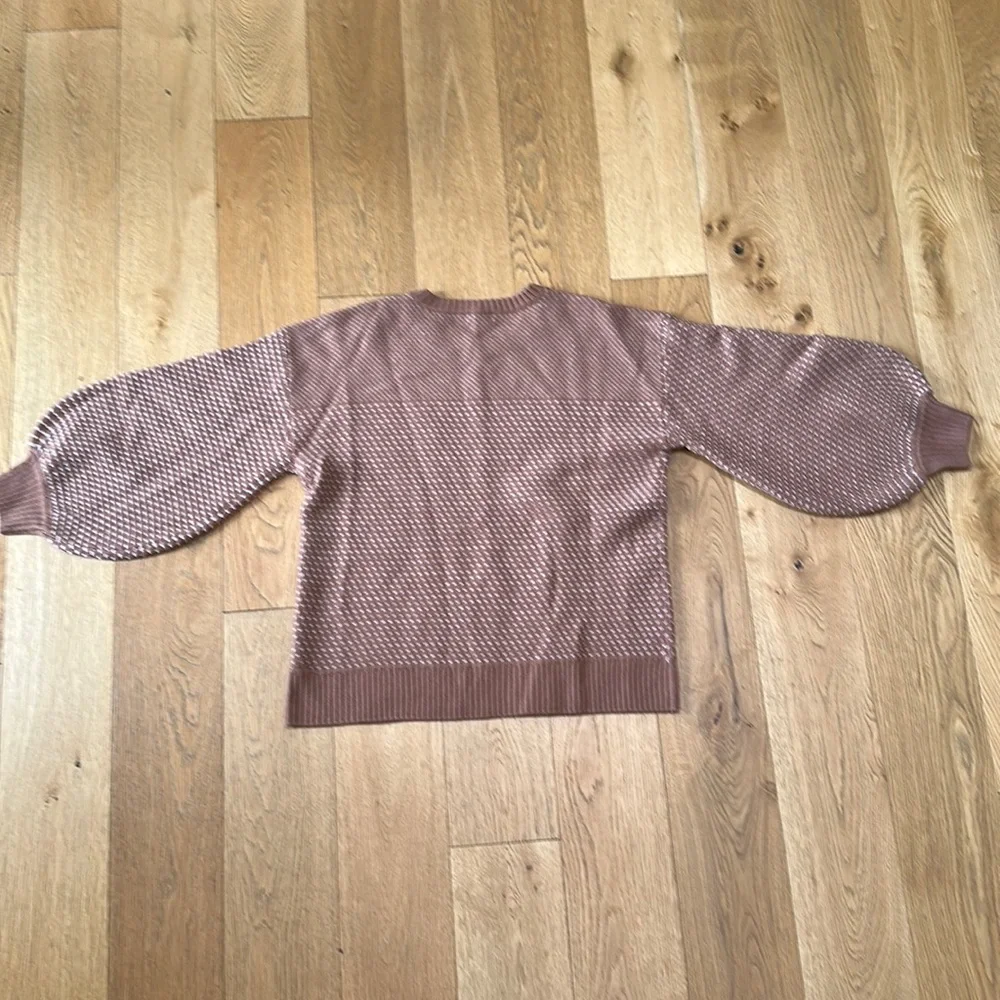 The Luxe Cashmere Blend Mix Stitch Sweater - Picture 5 of 5
